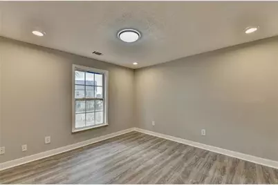 574 Glendale Road, Scottdale, GA 30079 - Photo 19