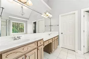 2090 Misty Oaks Dr, Buford, GA 30519 - Photo 17