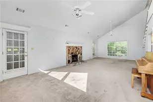 1825 Bedfordshire Dr, Decatur, GA 30033 - Photo 3