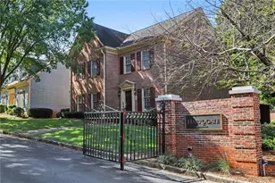 1825 Bedfordshire Dr, Decatur, GA 30033 - Photo 9