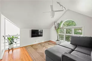 452 Sinclair Ave NE, Atlanta, GA 30307 - Photo 9