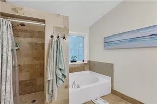 225 Dunagan Dr, Lawrenceville, GA 30045 - Photo 17