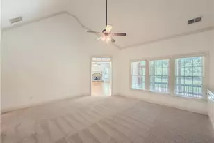 517 Richmond Pl, Loganville, GA 30052 - Photo 9