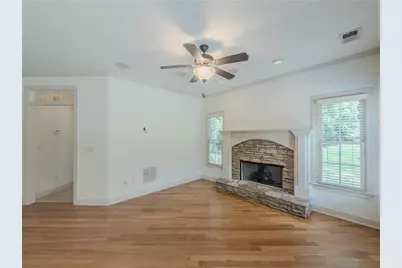 517 Richmond Place, Loganville, GA 30052 - Photo 15
