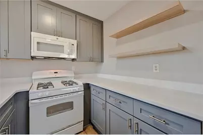 955 Tilden Street NW, Atlanta, GA 30318 - Photo 9