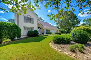 1001 Ashebrooke Ct NE, Marietta, GA 30068 - Photo 3