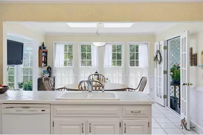 1001 Ashebrooke Court NE, Marietta, GA 30068 - Photo 17