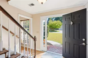 166 Knollwood Dr NW, Marietta, GA 30064 - Photo 3
