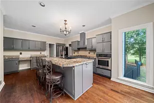 3256 Fieldcrest Rd, Loganville, GA 30052 - Photo 9
