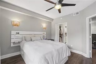 1075 Peachtree Walk NE, Atlanta, GA 30309 - Photo 15