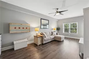 1075 Peachtree Walk NE, Atlanta, GA 30309 - Photo 9