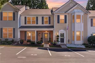 10900 Wittenridge Dr, Alpharetta, GA 30022 - Photo 1