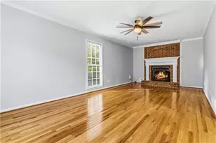 2045 Maier Ct, Snellville, GA 30078 - Photo 7