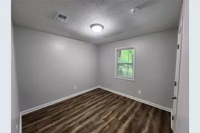 723 W Creek Circle, Monroe, GA 30655 - Photo 9