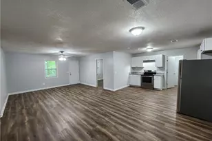 723 W Creek Cir, Monroe, GA 30655 - Photo 5
