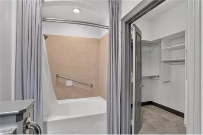 3445 Stratford Road NE #2604, Atlanta, GA 30326 - Photo 29