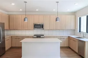 1350 Dresden Dr, Brookhaven, GA 30319 - Photo 3