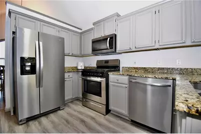 2582 Candler Way SW, Marietta, GA 30064 - Photo 9