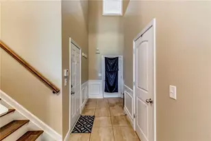 234 Greenview Ln, Lawrenceville, GA 30046 - Photo 3