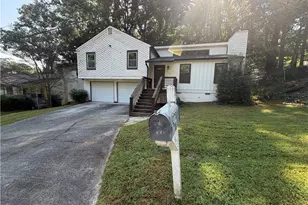 278 Shalloway Dr NE, Kennesaw, GA 30144 - Photo 1