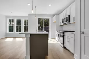 744 Urban Grange Wy, Suwanee, GA 30024 - Photo 3