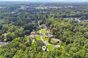190 Crestwood Ct, Alpharetta, GA 30009 - Photo 41