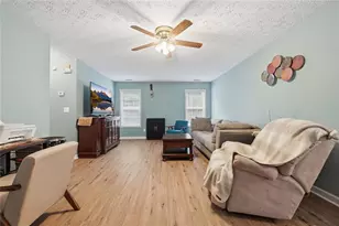 3343 Pommel Ct, Loganville, GA 30052 - Photo 7