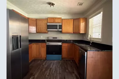 252 Thorn Brook Circle, Bethlehem, GA 30620 - Photo 3