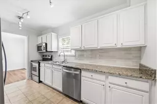 1402 Brighton, Sandy Springs, GA 30328 - Photo 11