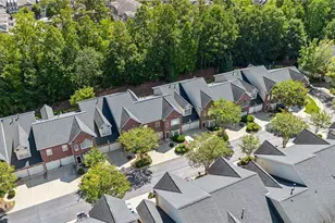 8006 Lexington Dr, Roswell, GA 30075 - Photo 25