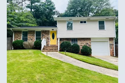 2237 Scotty Circle, Decatur, GA 30032 - Photo 1