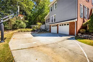 3127 Crestmont Way NW, Kennesaw, GA 30152 - Photo 3