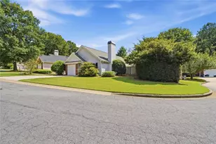 239 Park Pl, Woodstock, GA 30189 - Photo 3
