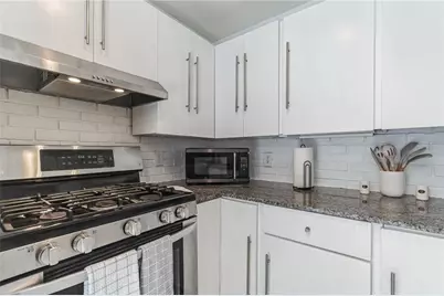 549 Parkway Drive NE, Atlanta, GA 30308 - Photo 17