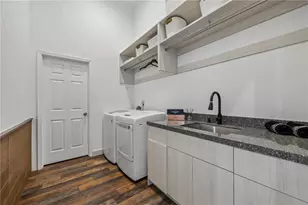 3240 Smithtown Rd, Suwanee, GA 30024 - Photo 33