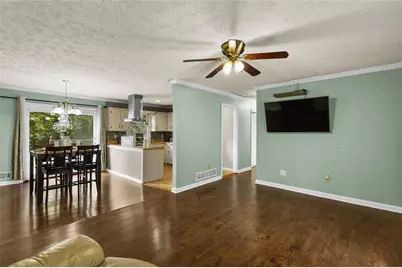 413 Hemlock, Lawrenceville, GA 30046 - Photo 19