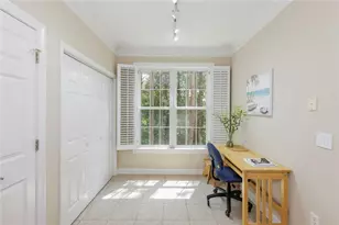 131 Ashford Cir, Dunwoody, GA 30338 - Photo 13