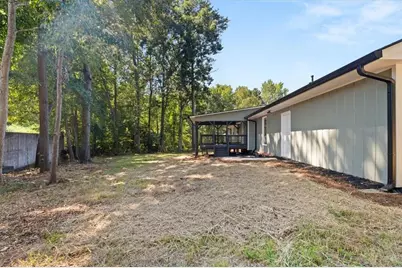 2177 E Chester Circle SE, Conyers, GA 30013 - Photo 37