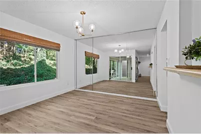 37 Muncy Court SE, Smyrna, GA 30080 - Photo 5