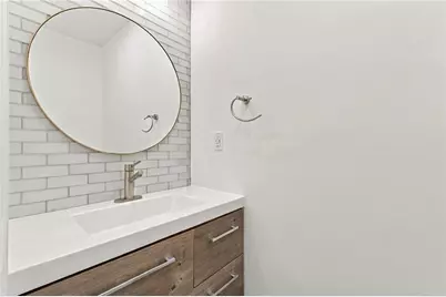 653 Park Village Drive NE, Atlanta, GA 30306 - Photo 17