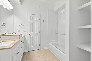 653 Park Village Dr NE, Atlanta, GA 30306 - Photo 25
