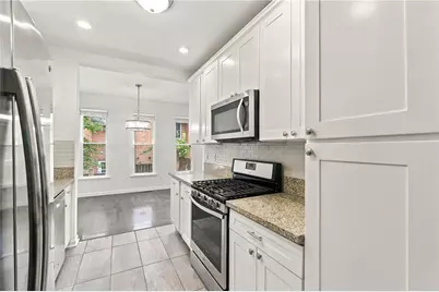 653 Park Village Drive NE, Atlanta, GA 30306 - Photo 13