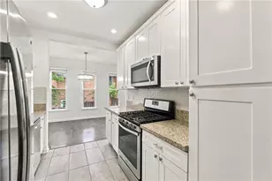 653 Park Village Dr NE, Atlanta, GA 30306 - Photo 13