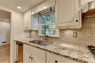 3852 Ivey Lane SW, Lilburn, GA 30047 - Photo 15