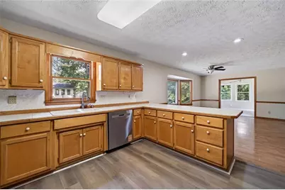 3102 Skyland Drive SW, Snellville, GA 30078 - Photo 9
