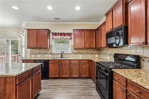 202 Inverness Ave, Newnan, GA 30263 - Photo 11