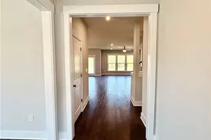 1536 Waterchase Dr, Dacula, GA 30019 - Photo 3