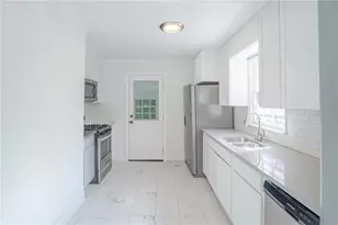 914 Bank St SE, Smyrna, GA 30080 - Photo 3