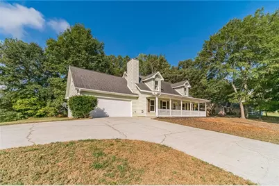 2275 Huntington Drive, Loganville, GA 30052 - Photo 5