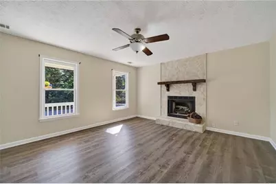 2275 Huntington Drive, Loganville, GA 30052 - Photo 11